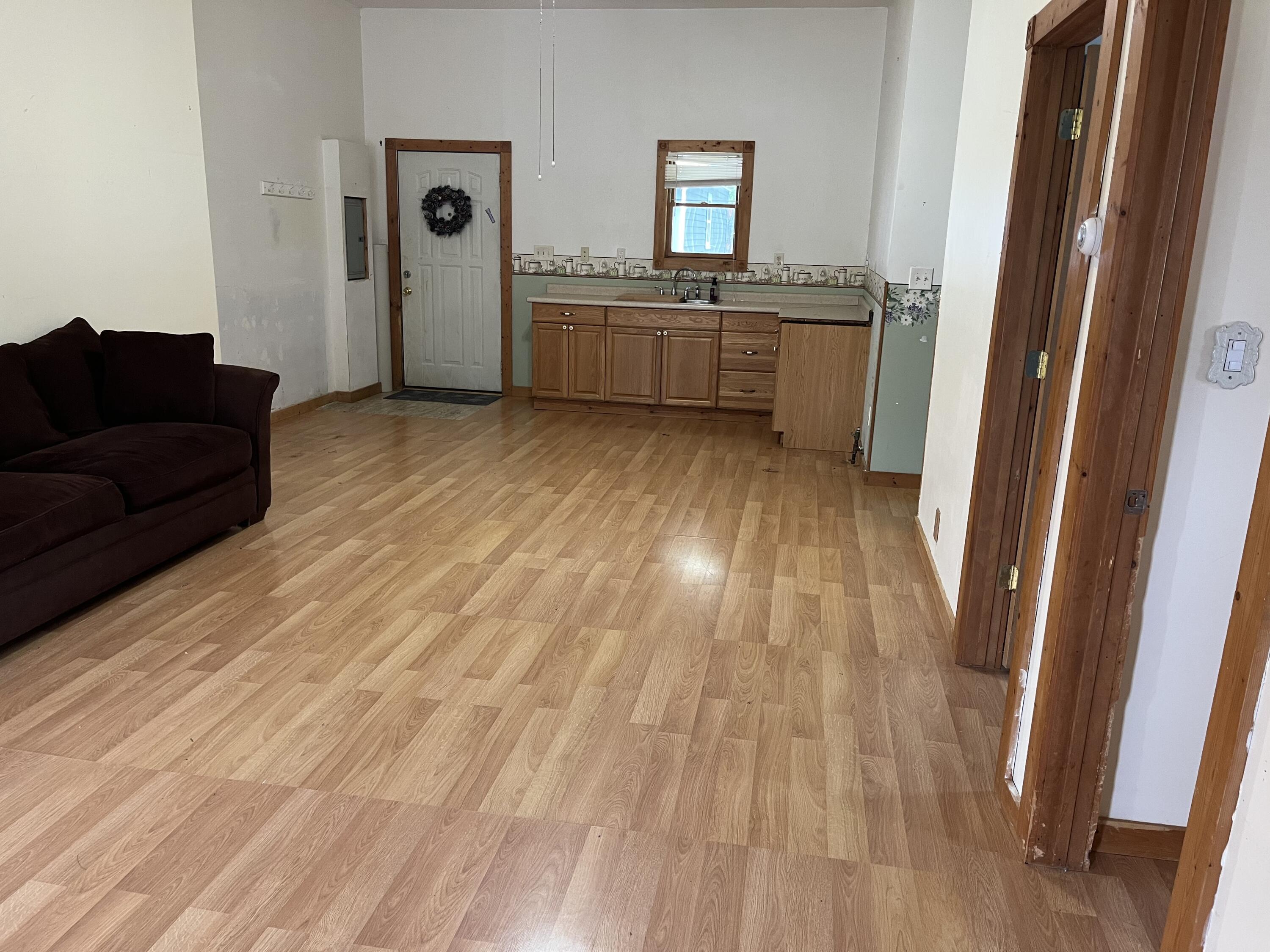 Allegan, Michigan 49010, United States, 2 Bedrooms Bedrooms, ,1 BathroomBathrooms,Residential,Active,178641