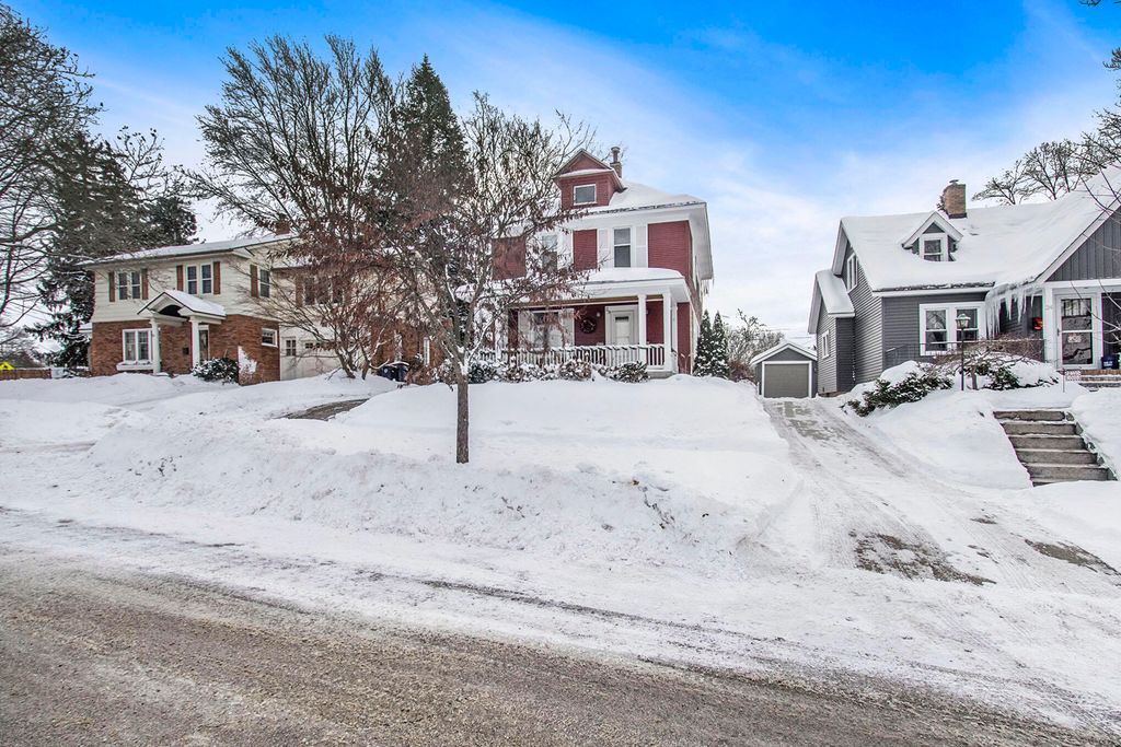 Photo of 28 E 23rd Street, Holland, MI 49423 (MLS # 25062030)