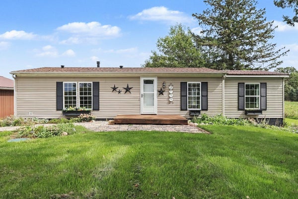2135 S IONIA RD, BELLEVUE, MI 49021 - Image 022f0e115c19166b5c9914eea447df25/3811267063