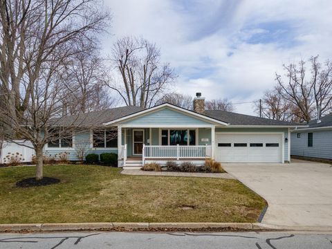 913 Monroe Boulevard South Haven MI 49090