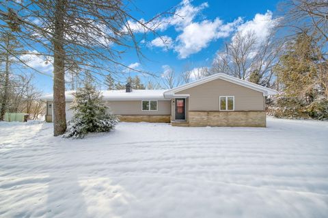 Photo of 10301 County Farm Road, Parma, MI 49269 (MLS # 25060508)