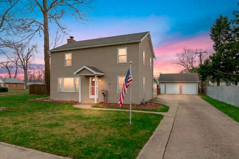 Photo of 55 N 25th Street, Battle Creek, MI 49015 (MLS # 26017247)