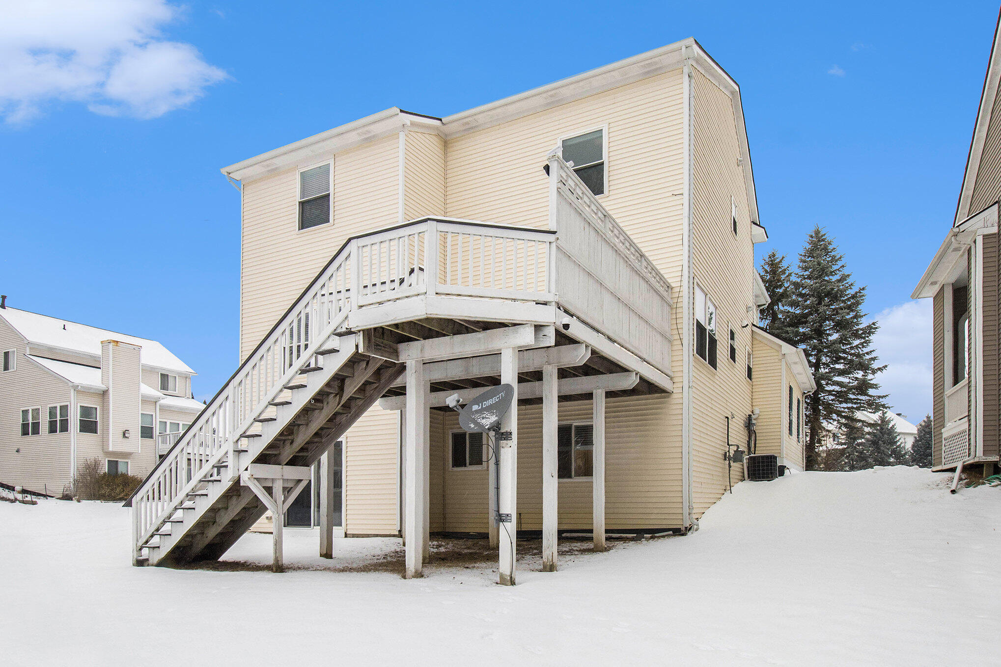 Ann Arbor, Michigan 48103, United States, 5 Bedrooms Bedrooms, ,4 BathroomsBathrooms,Residential,Pending,1464