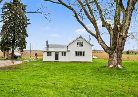 Photo of 2760 W Jackson Road, Hart, MI 49420 (MLS # 26018962)