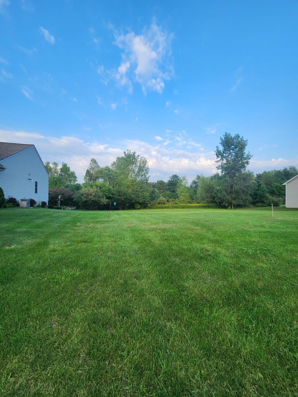 Photo of 2060 Stillwater Drive, Davison, MI 48423 (MLS # 26005030)