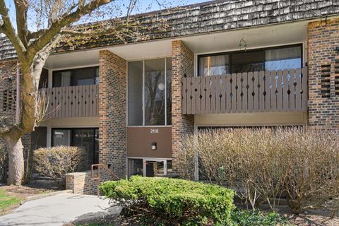 Photo of 2118 Pauline Boulevard #312, Ann Arbor, MI 48103 (MLS # 26014176)