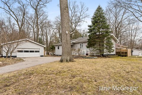 3520 Algonquin Drive, Norton Shores, MI 49441 - MLS#: 25011207
