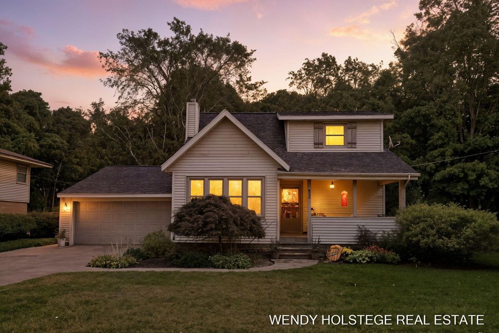 Photo of 655 Lugers Road, Holland, MI 49423 (MLS # 25051662)