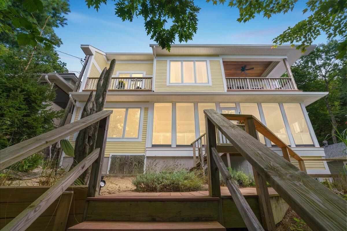 876 S Beach
