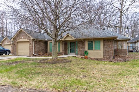 21329 Mulberry Court Farmington Hills MI 48336