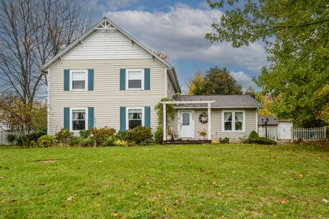 5665 W Phillips Road Three Oaks MI 49128