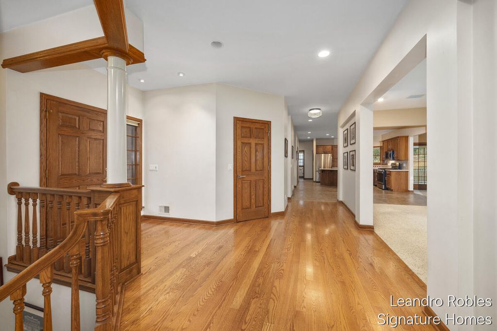 Photo of 2875 Riverwoods Drive NE, Rockford, MI 49341 (MLS # 25058541)