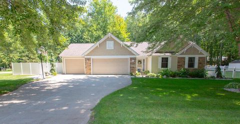 Photo of 231 Aaron Drive, Coldwater, MI 49036 (MLS # 26000990)