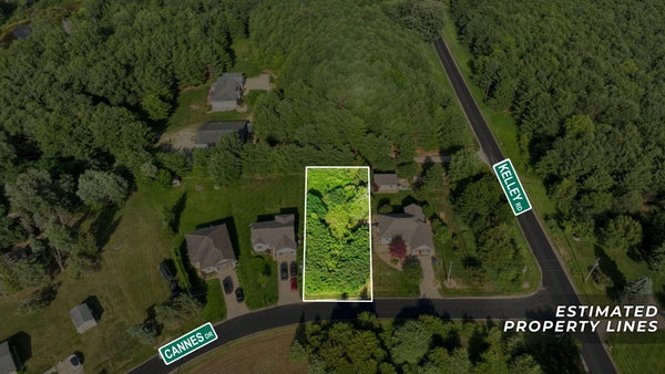 107 CANNES DR, BROOKLYN, MI 49230 - Image 04422ad5199baafd1a420ef5cb5bb897/3497546579