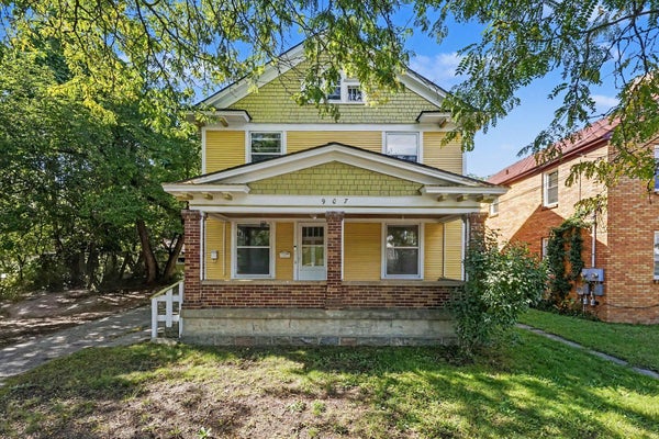 907 KALAMAZOO AVE SE, GRAND RAPIDS, MI 49507 - Image 047552b6a75d879c604cfe2f623d66a0/3624937422