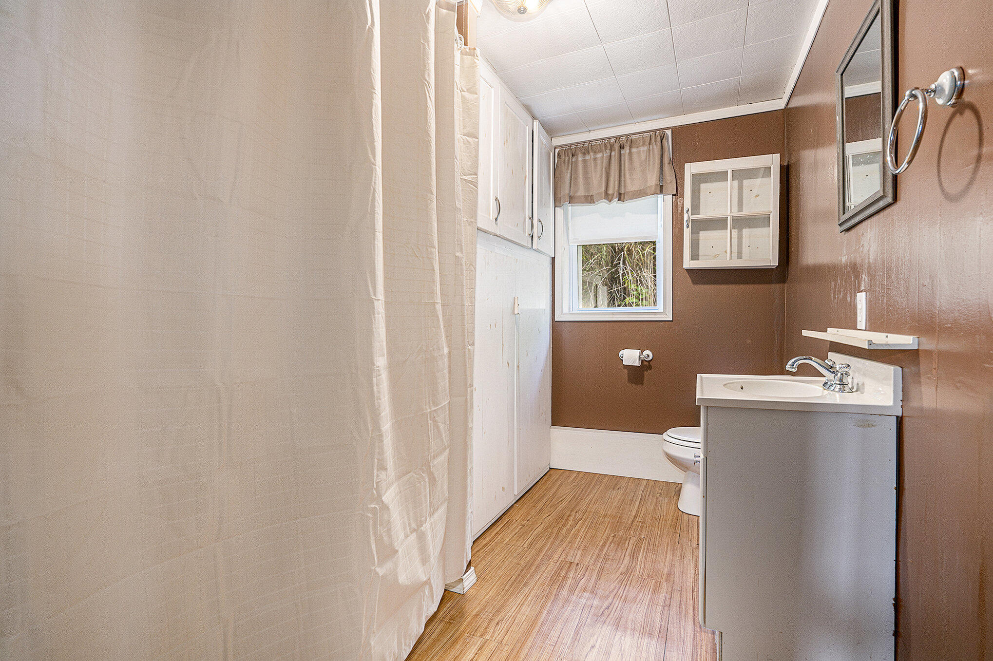 Sturgis, Michigan 49091, United States, 1 Bedroom Bedrooms, ,1 BathroomBathrooms,Residential,Pending,205274