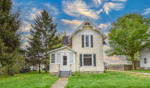 Photo of 105 W Elm Street, Reading, MI 49274 (MLS # 26019058)