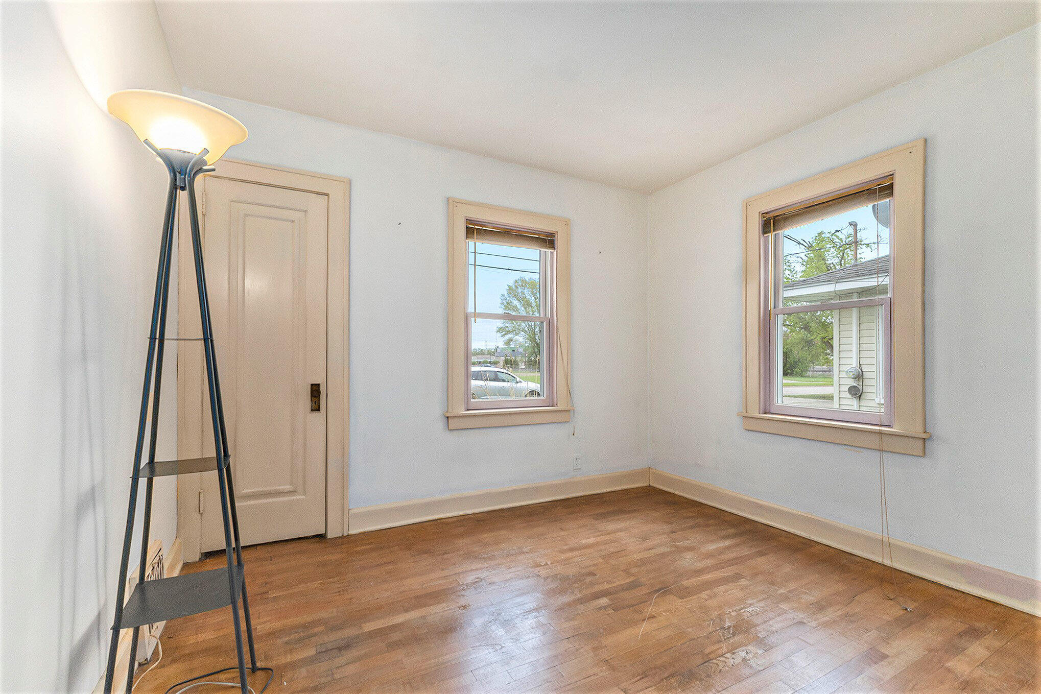 Hudsonville, Michigan 49426, United States, 4 Bedrooms Bedrooms, ,1 BathroomBathrooms,Residential,Pending,127238