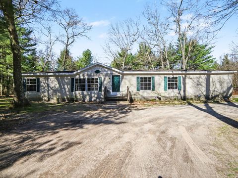 Photo of 6405 Scott Street, Twin Lake, MI 49457 (MLS # 26016795)