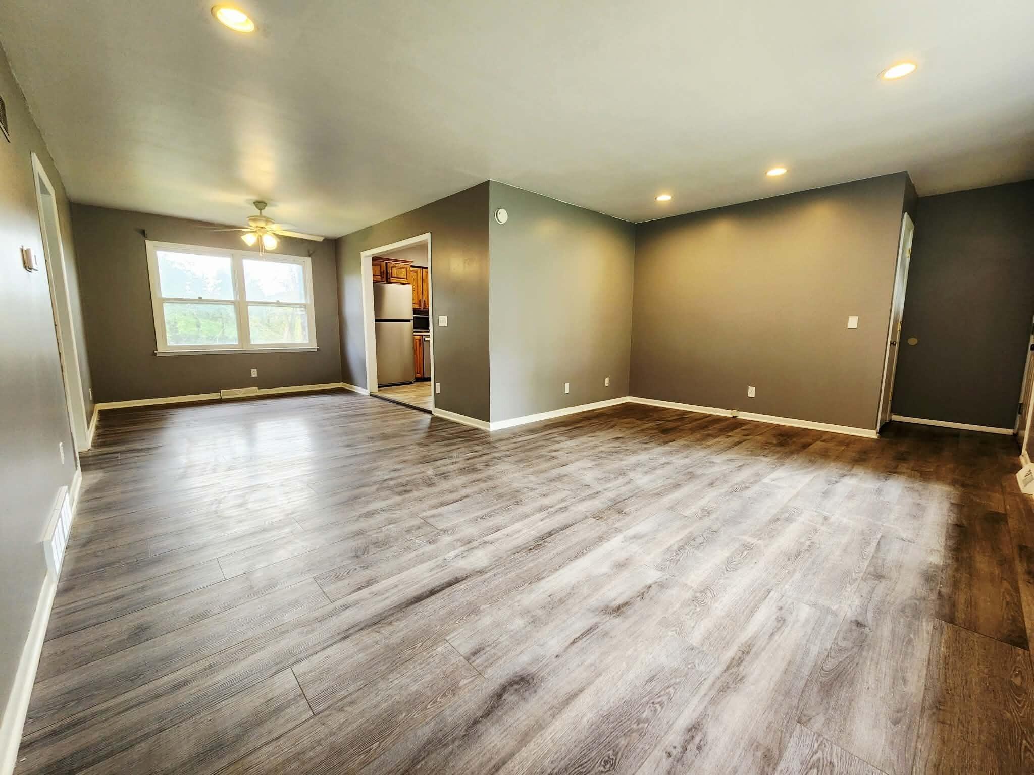 2559 Dorvin Drive - Photo 2