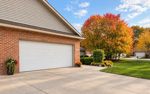 17570 PARK PLACE CIR, SPRING LAKE, MI 49456 - Image 0599d8235c8e7bdab4b7fa0d758f8fdf/1076546212