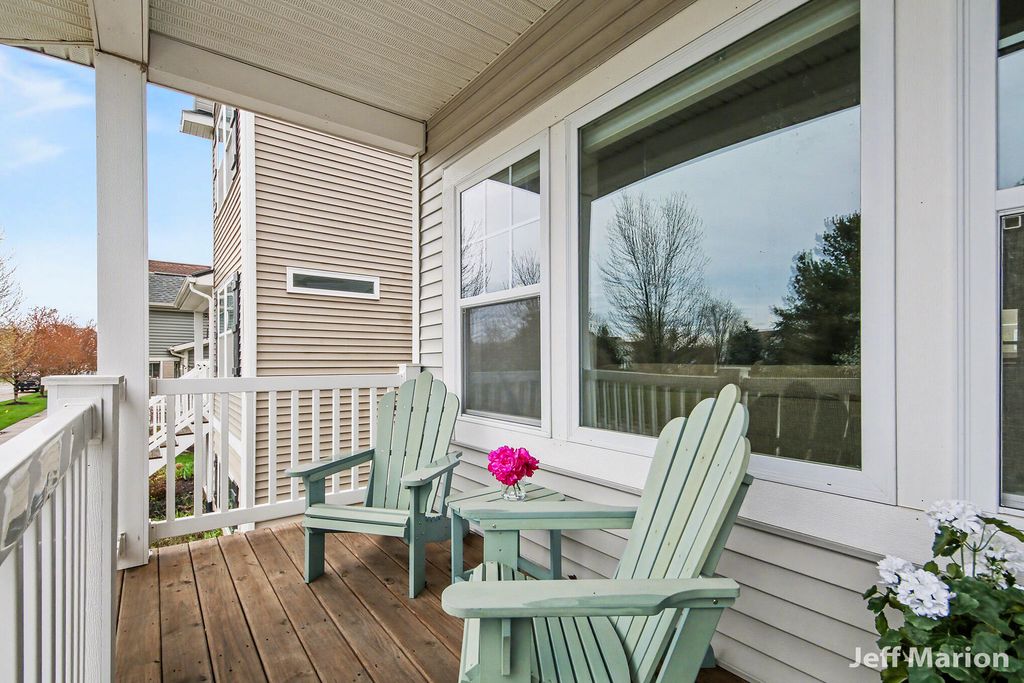 Photo of 2125 Kensington Park Circle, Holland, MI 49423 (MLS # 26018880)