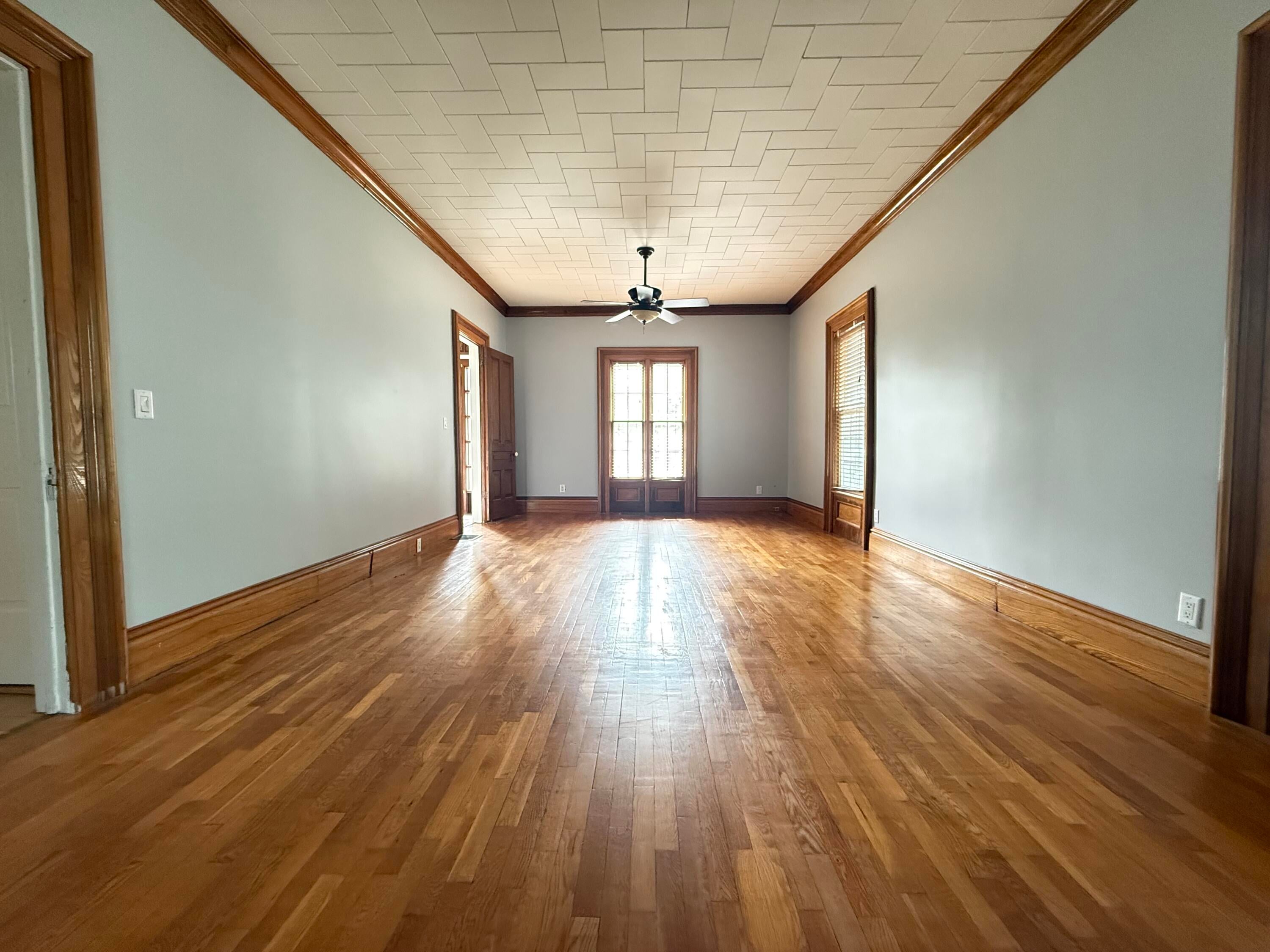 Listing 52