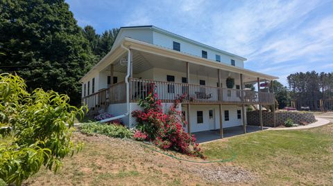 Photo of 7909 11 Mile Road, Bear Lake, MI 49614 (MLS # 25002059)