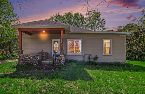 Photo of 165 S Elm Street, Hesperia, MI 49421 (MLS # 26011804)