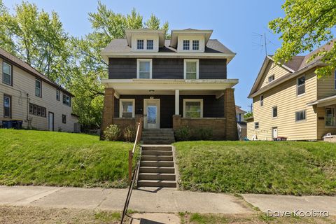 MLS: 25021573