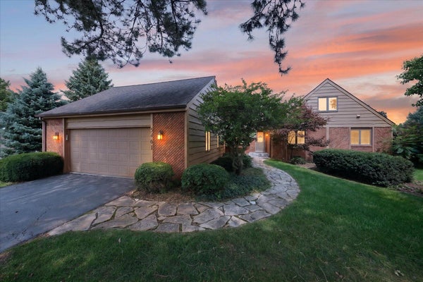 5461 COUNTRYSIDE DR, SALINE, MI 48176 - Image 079b44218e21de3bb99c5eee37d2ba30/1104801780