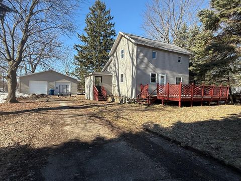 Photo of 116 S Reinberg Avenue, Scottville, MI 49454 (MLS # 26006388)