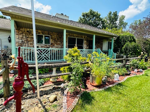 Photo for 9645 Alice Hill Drive