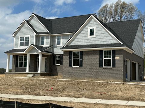 3490 Mare Circle Commerce Twp MI 48382