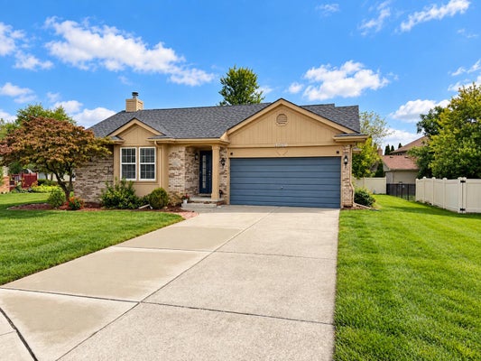 44610 CRANBROOK CT, CANTON, MI 48188 - Image 08c6ad4790a3c32dc4bb1cf4e09c46d0/1712552192