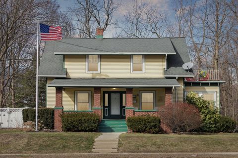 731 Phoenix Street, South Haven, MI 49090 - MLS#: 25007583