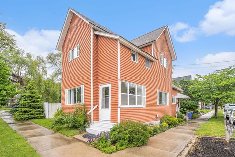 MLS: 25023317