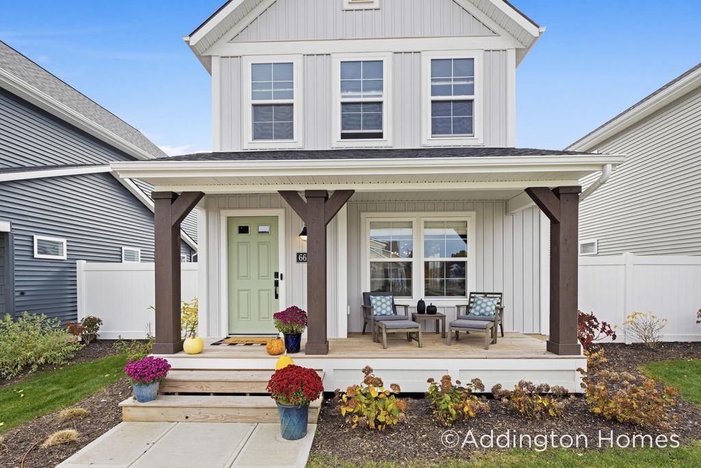 Photo of 6624 Promenade Street NE, Rockford, MI 49341 (MLS # 25058717)