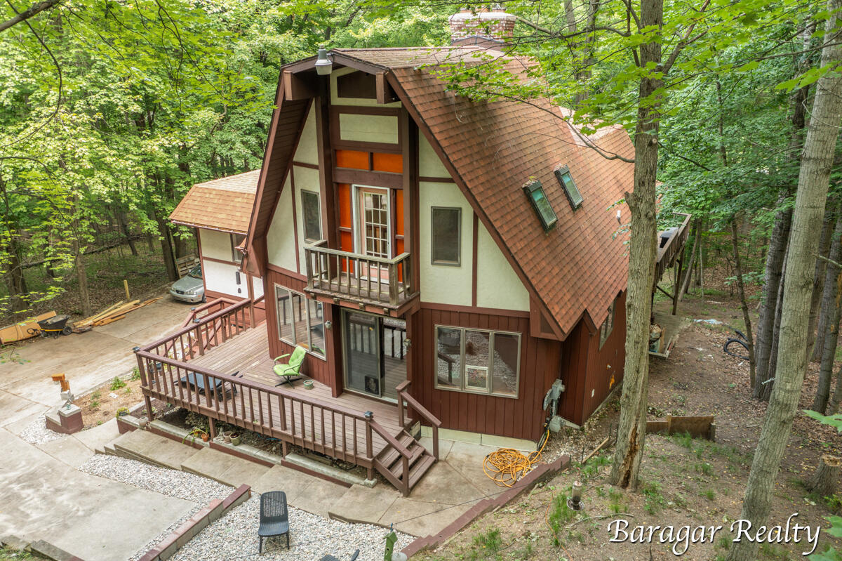 9550 Pere Marquette Drive