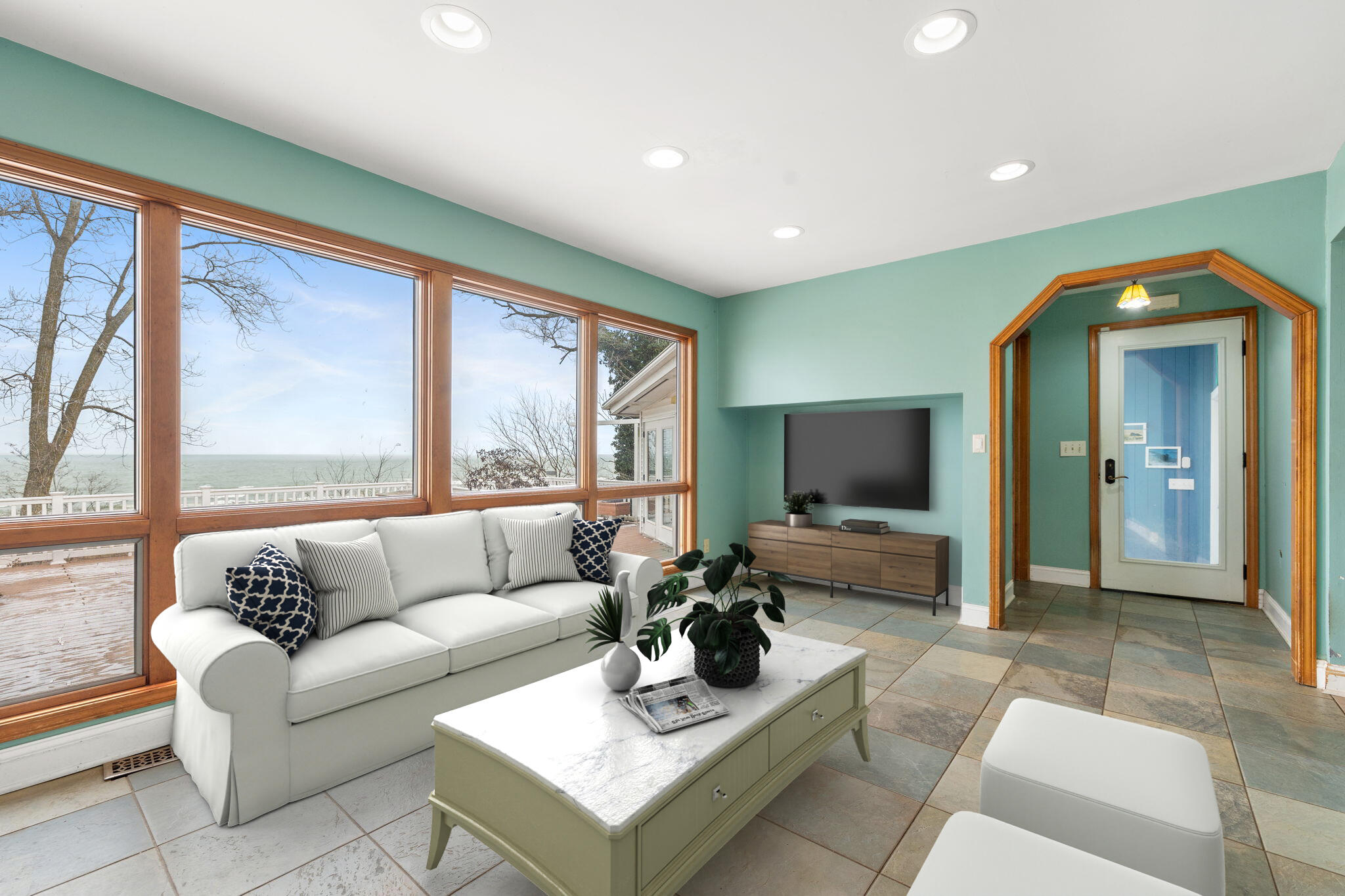 New Buffalo, Michigan 49117, United States, 2 Bedrooms Bedrooms, ,2 BathroomsBathrooms,Residential,Pending,18244