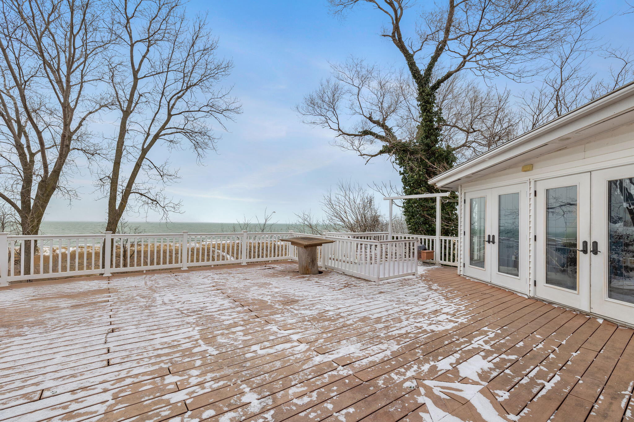 New Buffalo, Michigan 49117, United States, 2 Bedrooms Bedrooms, ,2 BathroomsBathrooms,Residential,Pending,18244