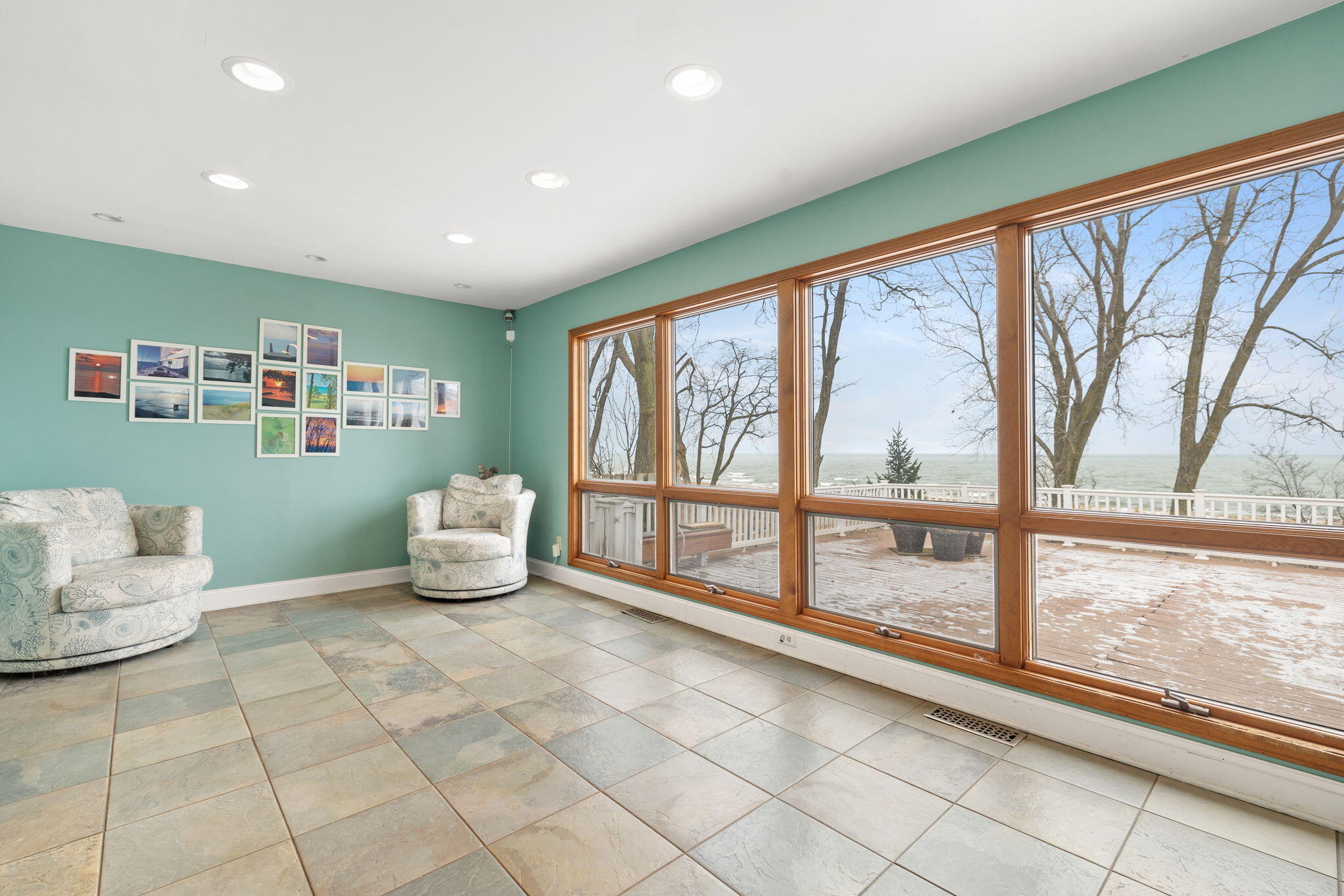 New Buffalo, Michigan 49117, United States, 2 Bedrooms Bedrooms, ,2 BathroomsBathrooms,Residential,Pending,18244