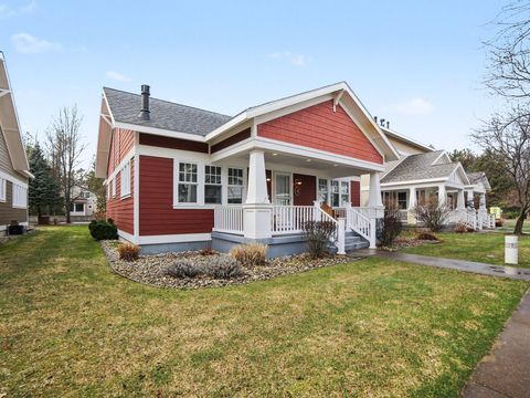 Photo of 4 Georgia Court, Pentwater, MI 49449 (MLS # 26014568)