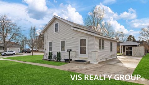 Photo of 319 Visser Street, Spring Lake, MI 49456 (MLS # 26010879)