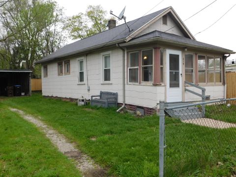Photo of 219 N Lincoln Street, Ypsilanti, MI 48198 (MLS # 26017978)