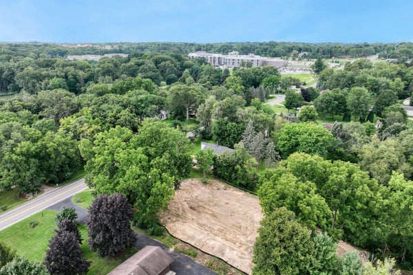 3503 3 MILE RD NE, GRAND RAPIDS, MI 49525 - Image 0a5e4e28165e8e7a60eb50891d3b682d/1525186326