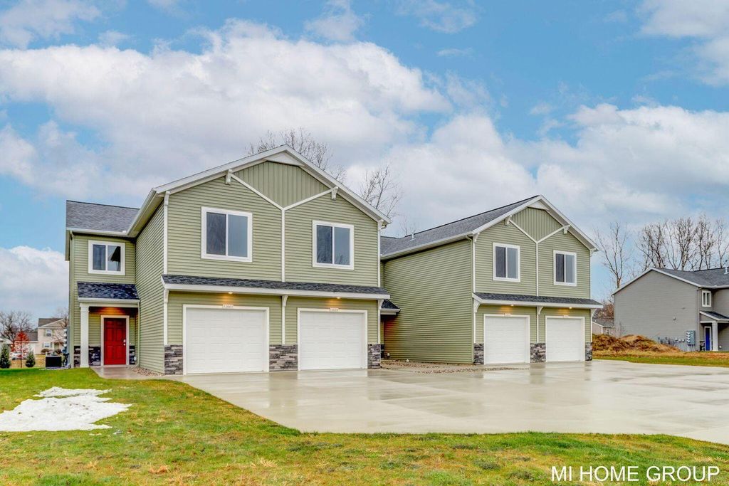 Photo of 13664 Signature Drive, Holland, MI 49424 (MLS # 26005917)