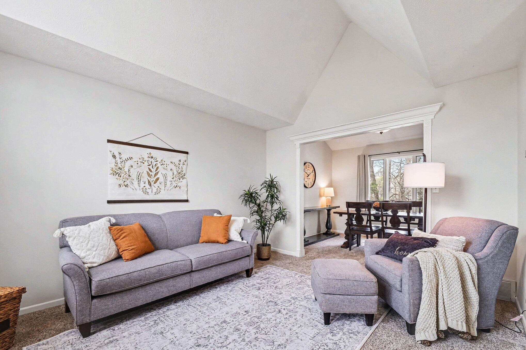 11294 Bridlewood Trail