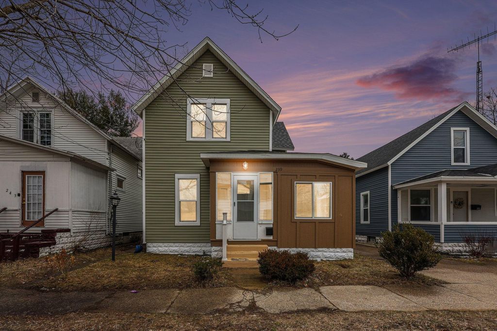 Photo of 239 E Isabella Avenue, Muskegon, MI 49442 (MLS # 26011409)