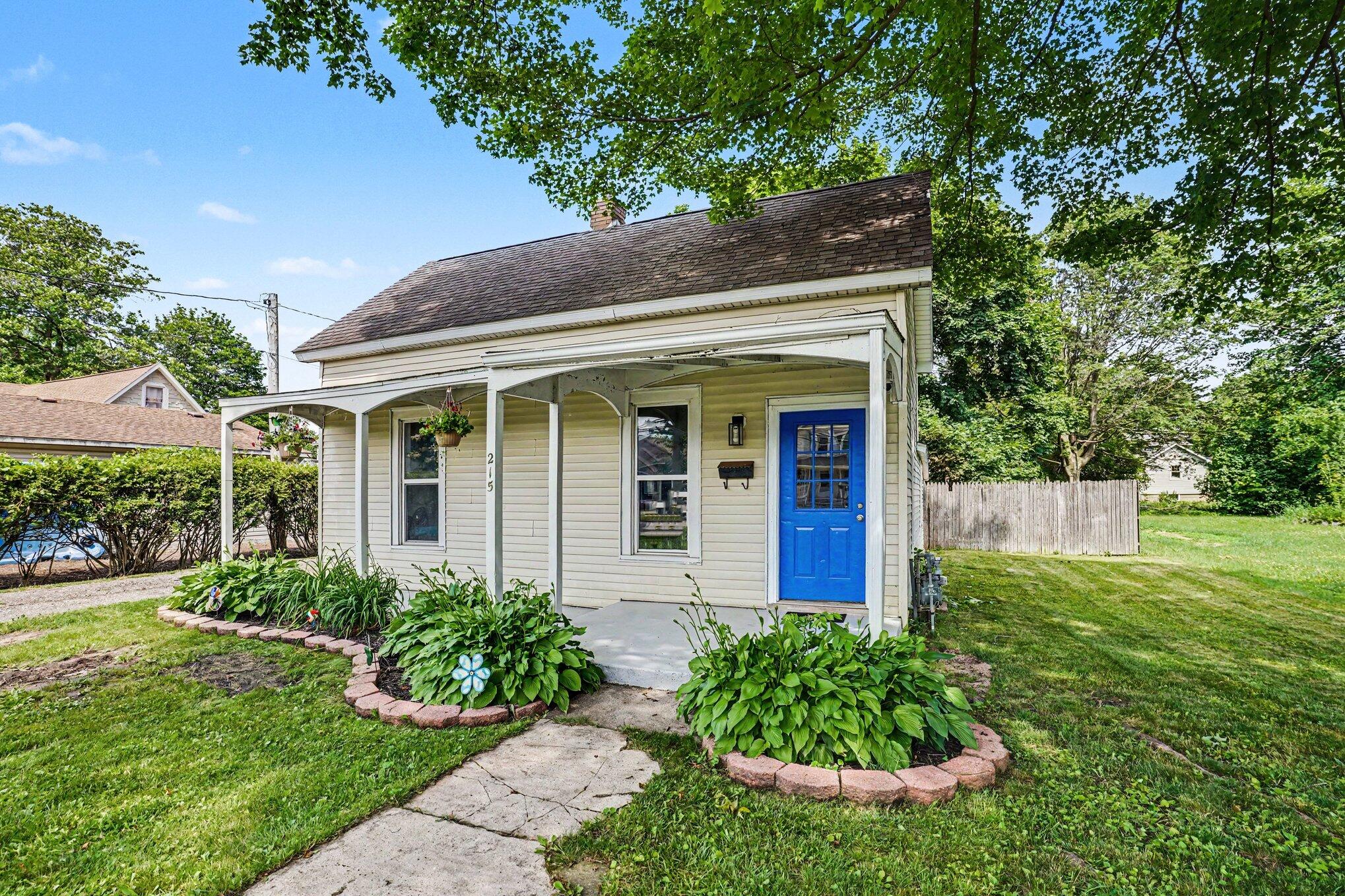 215 N Centerville Road